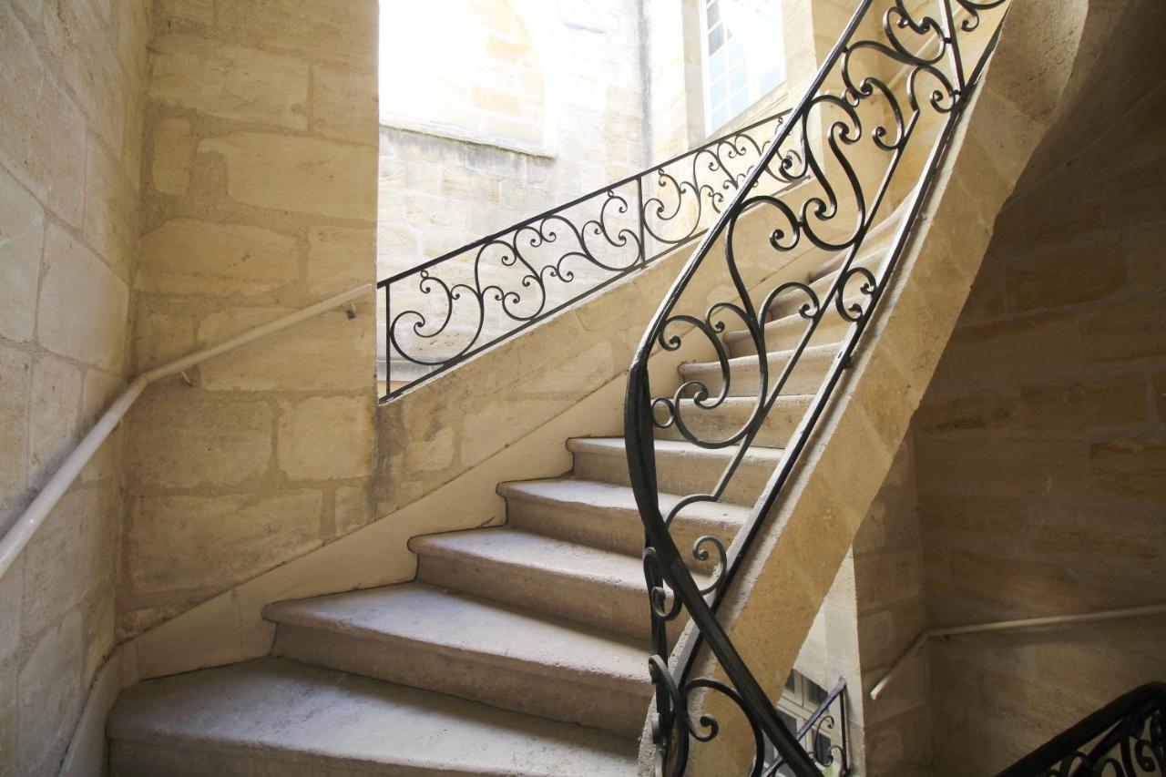 Appartement 2 Chambres En Hyper Centre Bordeaux Exterior photo