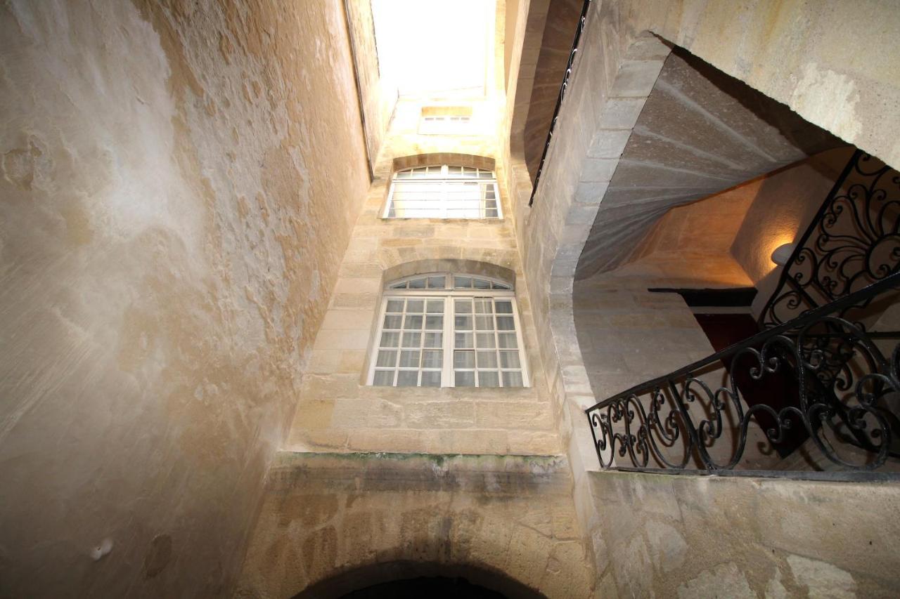 Appartement 2 Chambres En Hyper Centre Bordeaux Exterior photo